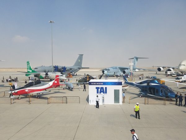 Yerli Uçak ve Helikopterler Dubai Airshow’da